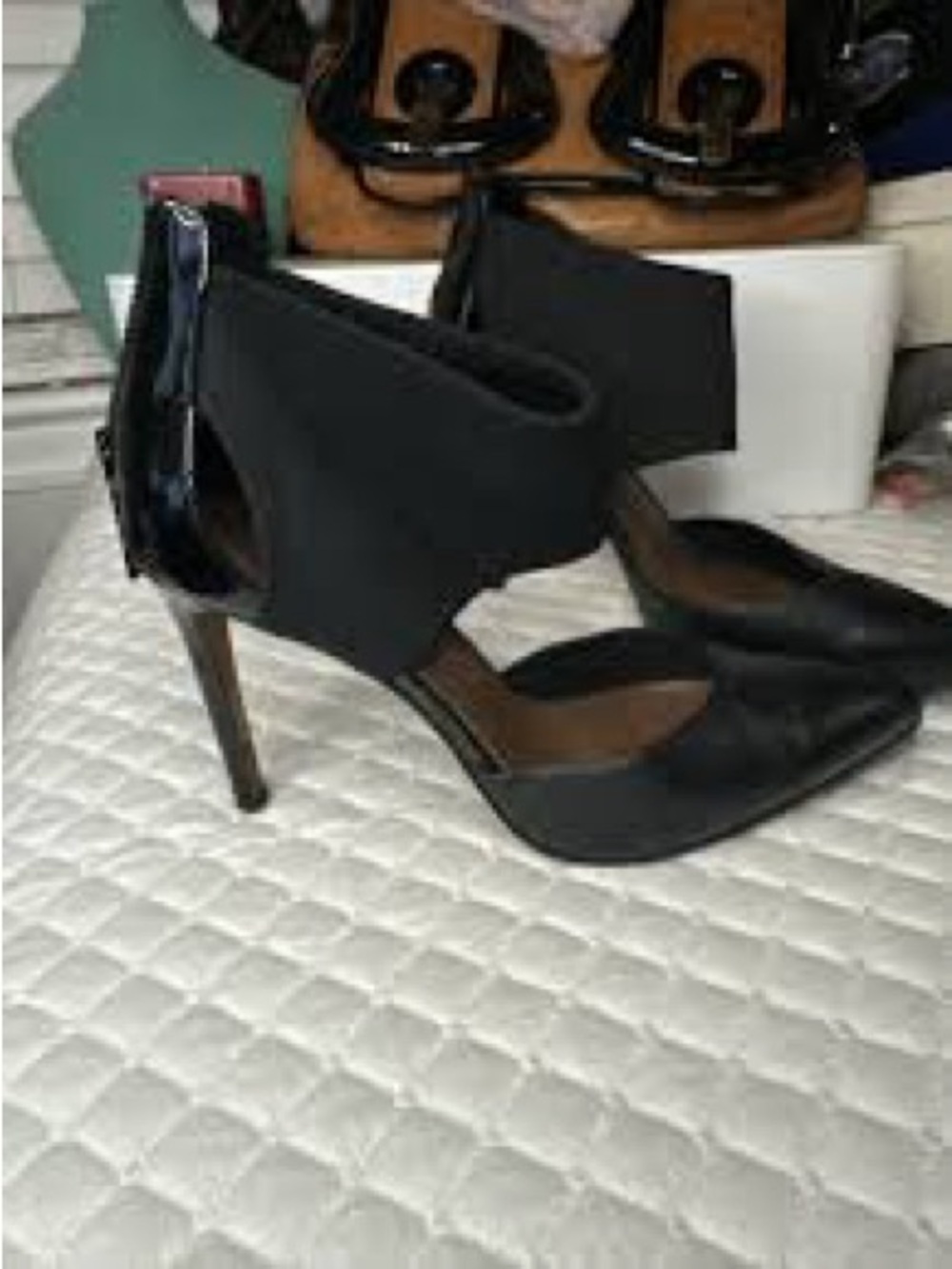 Donald J. Pliner Black Pointed-Toe Cutout Stiletto Heels